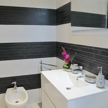 Domus Solis Vaticano Guest house