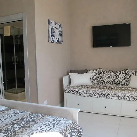 Guest house Domus Solis Vaticano Rome