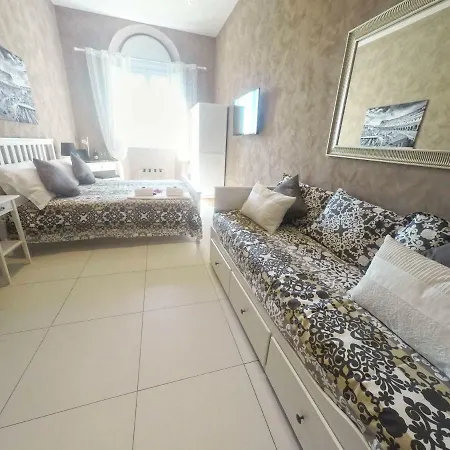 Domus Solis Vaticano Guest house Rome